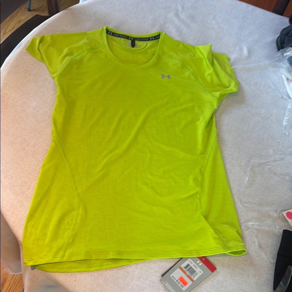 Under Armour Women's Vibrant Lime Short Sleeve Tee